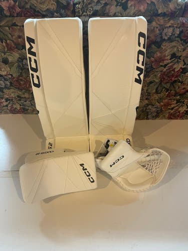 CCM Axis 2 Goalie Full Set