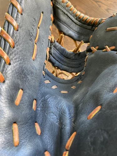 Used Right Hand Throw First Base Mvp Baseball Glove 13"