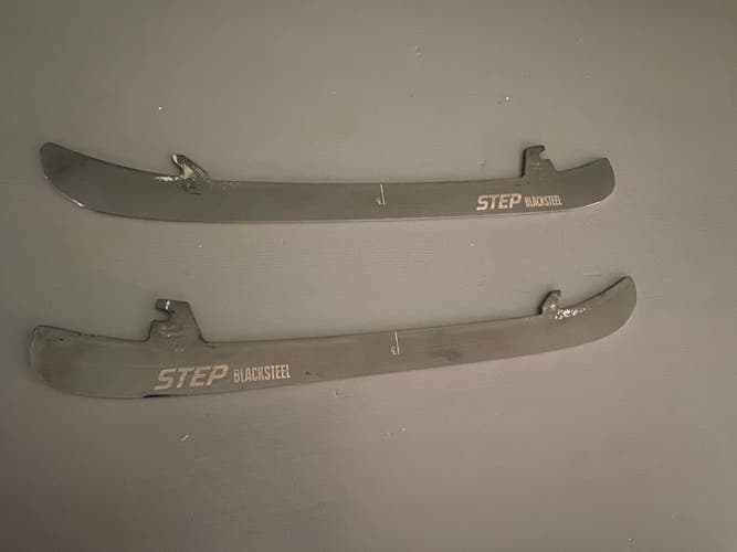 Used CCM Step steel 255 mm