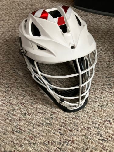 White Cascade S Helmet