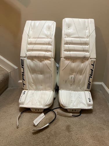 True Catalyst 7X3 Goalie Leg Pads 30”+2”