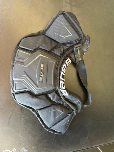 Bauer goalie Neck guard