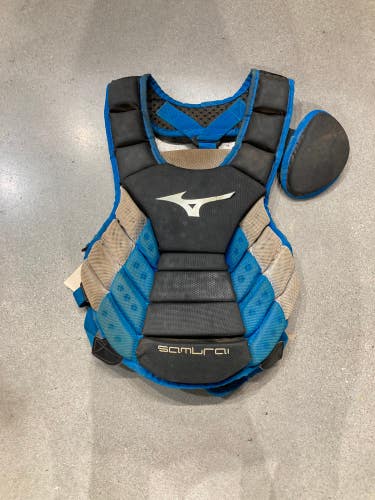 Used Youth Mizuno Samurai Catcher's Chest Protector 14"