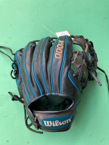 Wilson A1000 Right Hand Throw Infield Baseball Glove 11.25"