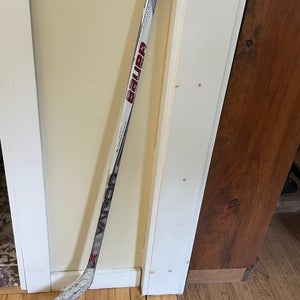 Used Junior Bauer Vapor 1X Right Handed Hockey Stick P92