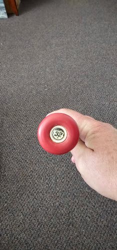 Used 2022 Easton Ghost Advanced Bat (-10) Composite 22 oz 32"