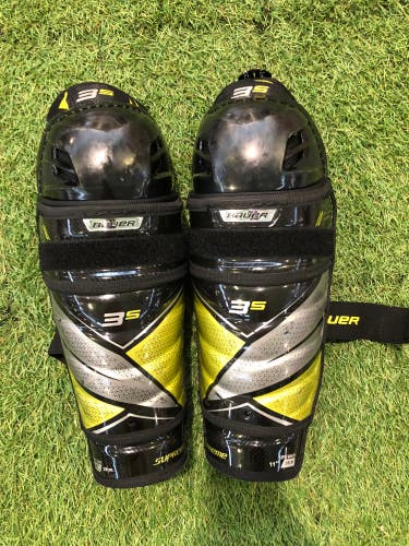Used Junior Bauer Supreme 3S Shin Pads 11"