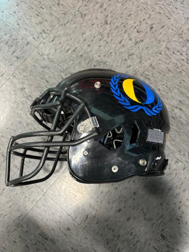 Used Youth Large Schutt Vengeance A11 Helmet 2023