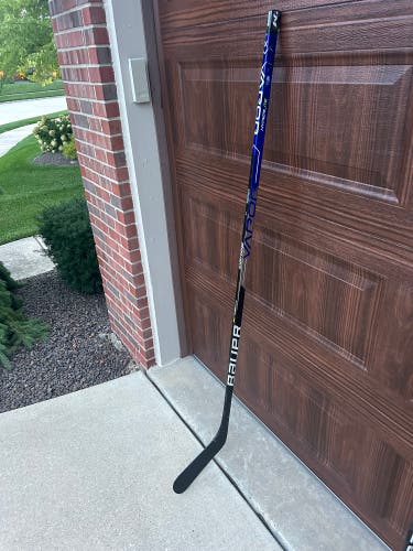 Pro stock Bauer hyperlite hockey stick