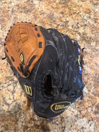 Wilson Baseball Glove