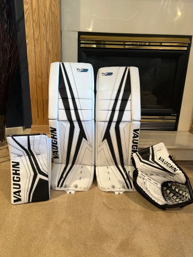 Used 34+2 Vaughn V9 Pro Carbon Goalie Full Set