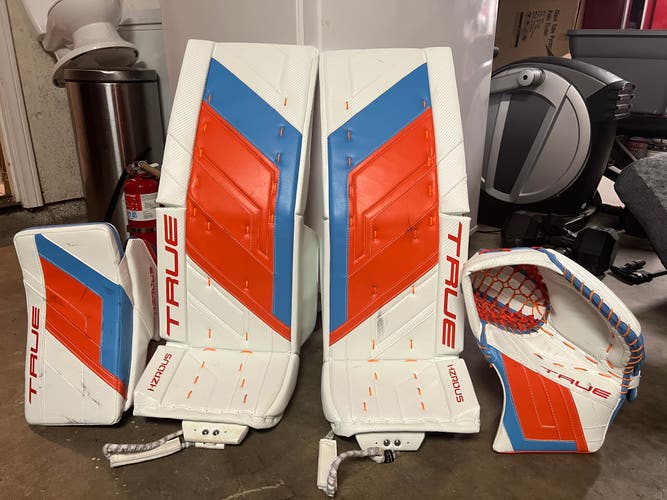 Like new 33+2.5 True HZRDUS PX4 Regular Goalie Full Set