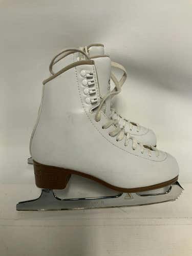 Used Jackson Mystique Mark Ii Senior 5.5 Women's Figure Skates