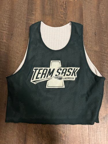 Team Saskatchewan Pinnie