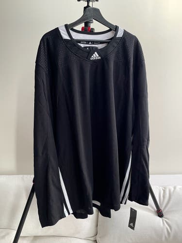 New Adidas Size 60 Black Hockey Practice Jersey