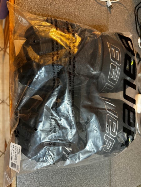 Bauer Vapor Hyperlite gloves 14”
