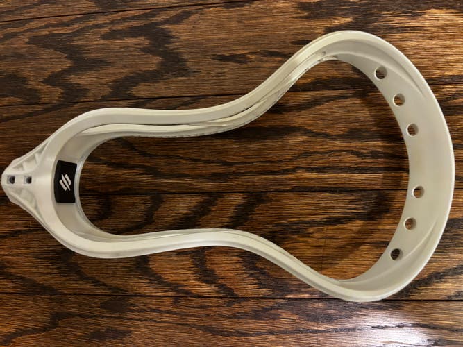 Lacrosse Faceoff / FOGO head: StringKing Mark 2F