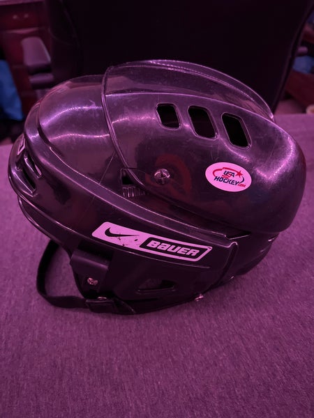 Junior Nike/Bauer Hockey Helmet