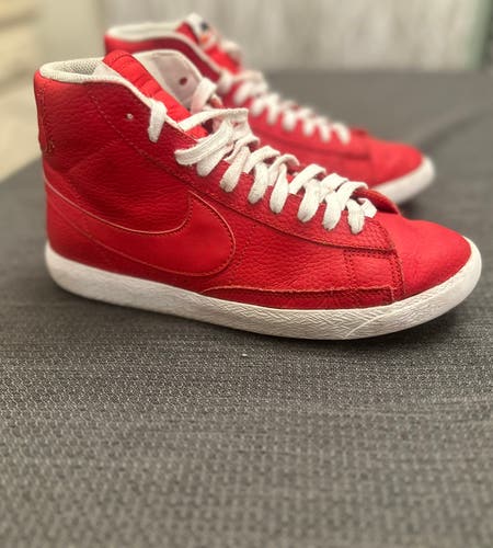 Nike Blazer mid Game Red Leather 895850-600