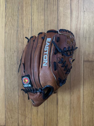 Easton baseball glove 12.5”