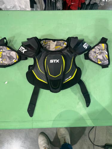 Used Medium Youth STX Stallion 200+ Shoulder Pads