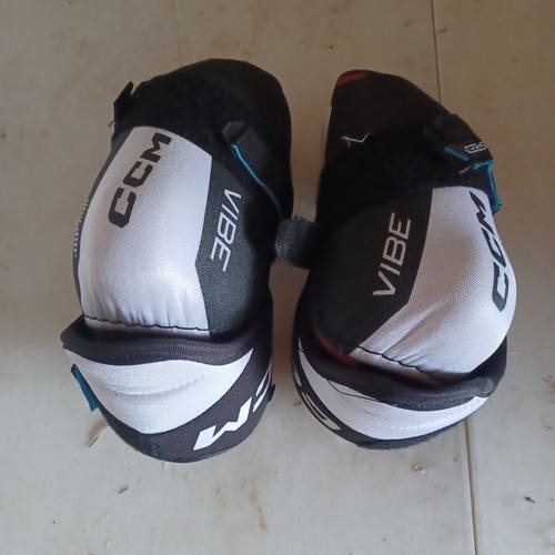 Used Senior Large CCM Vibe Elbow Pads