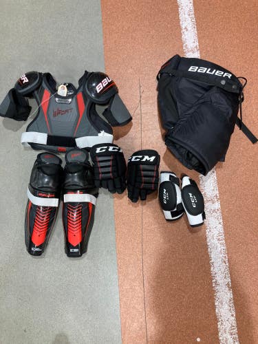 Used Youth Bauer Lil Sport Starter Kit