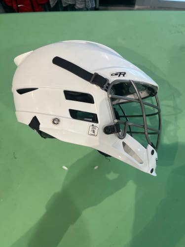 White Used Cascade CS-R Youth Helmet (Size: OSFM)