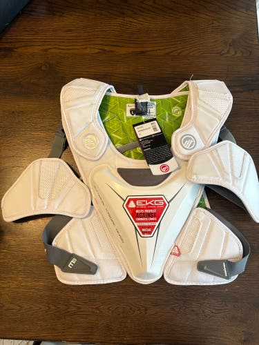 Maverick Men’s M5 EKG Speed Pad-NEW With Tags!