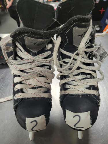 Used Easton Sys2 Junior 02 Ice Hockey Skates