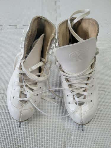 Used Figure Skates Senior 4 Women's Figure Skates