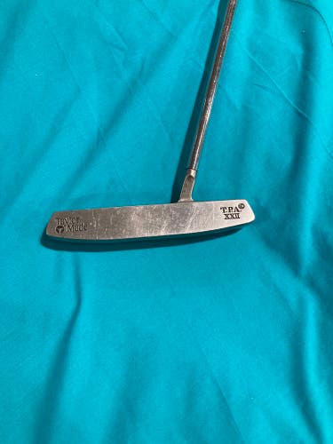 Used Men's TaylorMade TPA 3 Blade Putter Right Handed