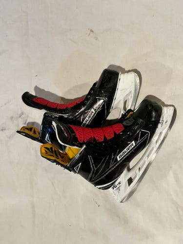 Used Senior Bauer Supreme 1S Hockey Skates Regular Width Pro Stock 7.5