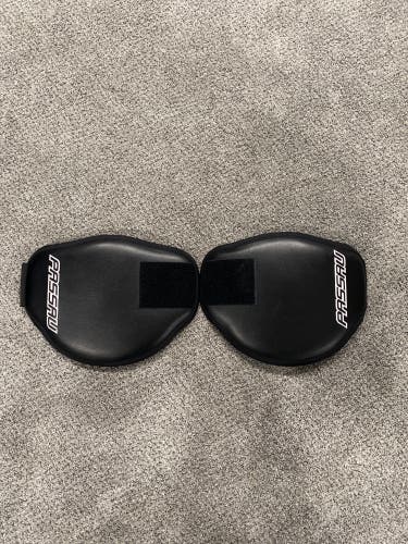 Passau Coach Knee Guards