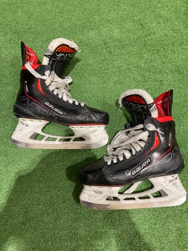 Used Senior Bauer Vapor 3X Pro Hockey Skates 7.5 Fit 1