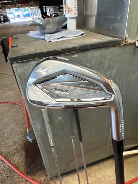 Golf Clubs (Irons)