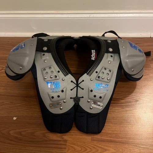 Schutt shoulder pads