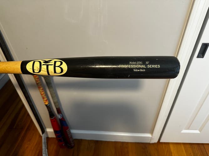 Dovetail DT41 Wood Bat