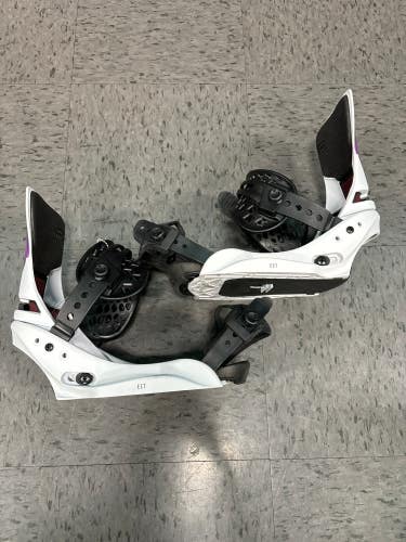 Used Burton Lexa X EST Snowboard Bindings- Women’s Large