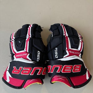Black Used Junior Bauer Supreme S190 Gloves 12"