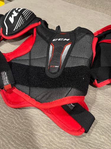 Used Medium CCM  JetSpeed FT350 Shoulder Pads