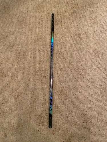 Broken Pro Stock CCM Ribcor Trigger 8 Pro Shaft