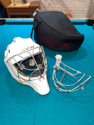 Snow White CCM Axis Pro (A STEAL W CATEYE)