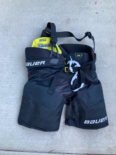 Black Used Junior Large Bauer Supreme 3S Pro Hockey Pants