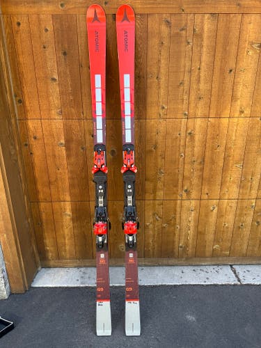 Used 2022 Atomic 180 cm Redster G9 Revoshock Skis with Bindings