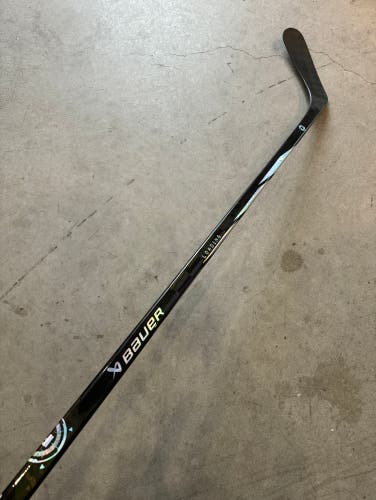 New Intermediate Bauer Left Hand 55 Flex P92 Proto-R Hockey Stick