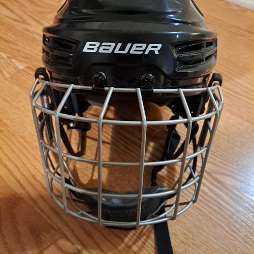Used Large Bauer IMS 5.0 Helmet