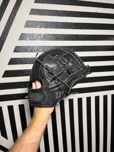 Wilson a2000 CK22 11.75 baseball glove