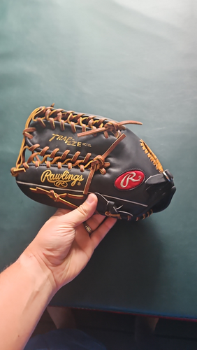 New Outfield Left Hand Throw Rawlings Heart of the Hide Baseball Glove 13"