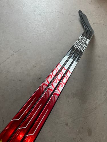 3 PACK NHL Simon Benoit New Senior Bauer Left Hand 95 Flex P92 Pro Stock Vapor Hyperlite Stick